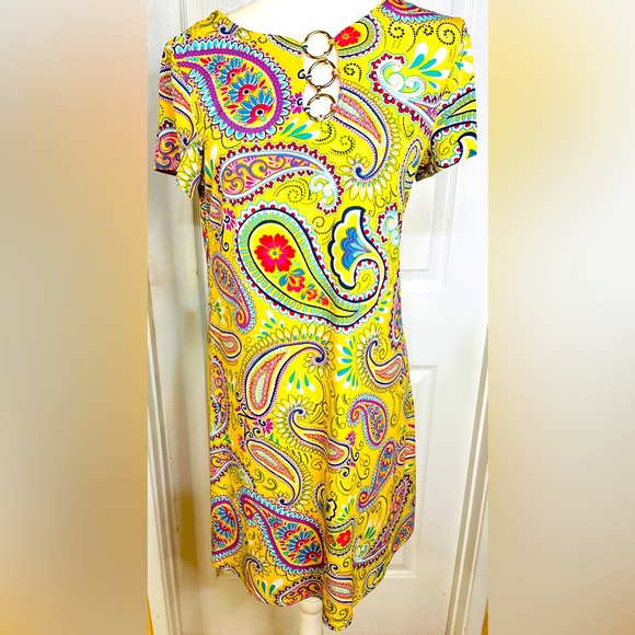MSK  Paisley A-line Short Sleeve Yellow Colorful O-Ring Boho Dress Medium - Picture 1 of 7